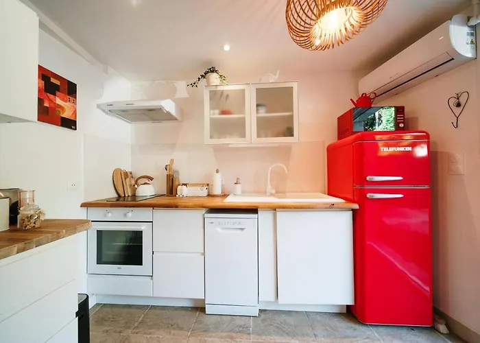 2 Pieces Proche Centre Et *