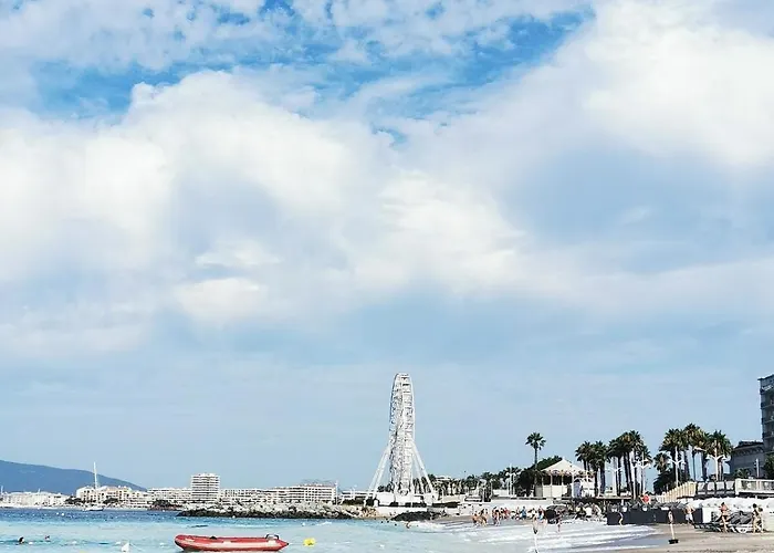 2 Pieces Proche Centre Et * Saint-Raphaël