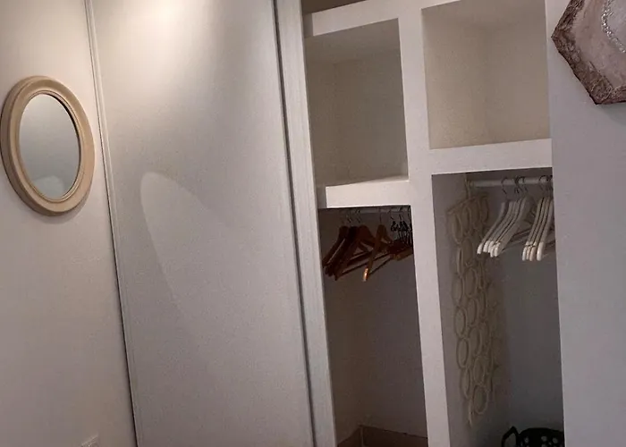 2 Pieces Proche Centre Et Saint-Raphaël